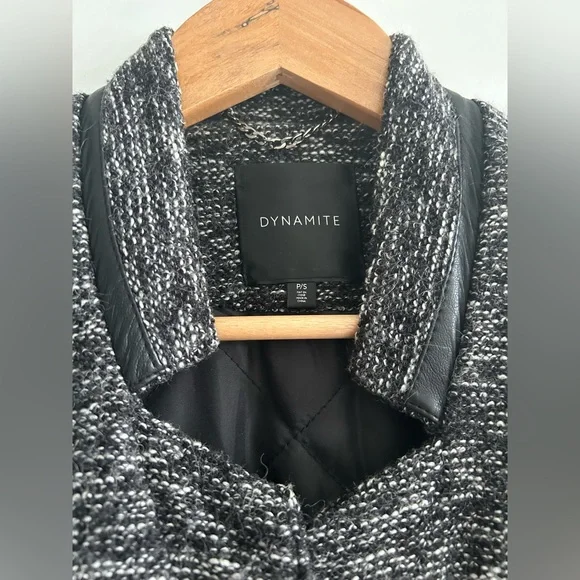 Dynamite Coat - Picture 3 of 3